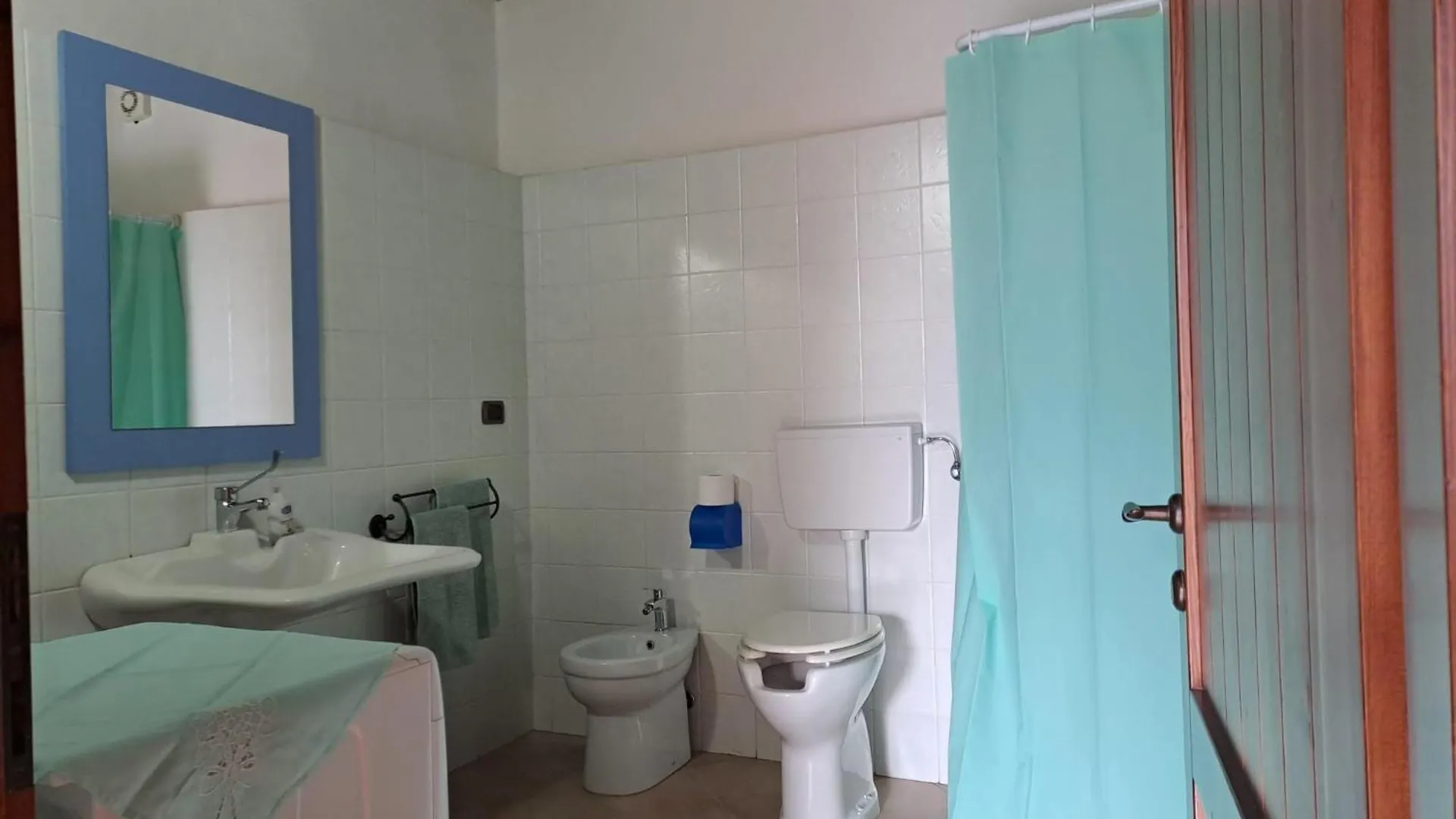 B&B S'Omu Antiga Nureci 0*,